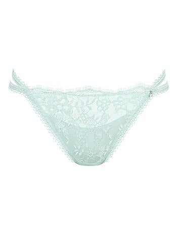 String bikini daydream