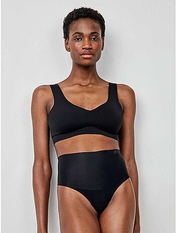 String taille haute gainant sans coutures à effet réducteur