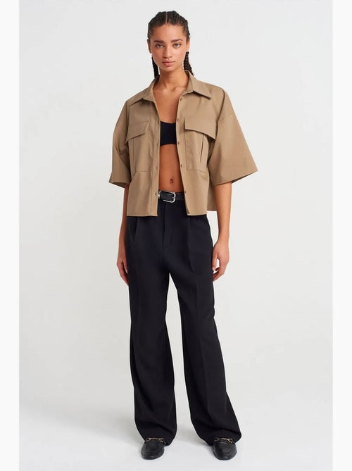 Surchemise courte oversize en crêpe dilvin - Kiabi Surchemise courte oversize en crêpe dilvin - Kiabi