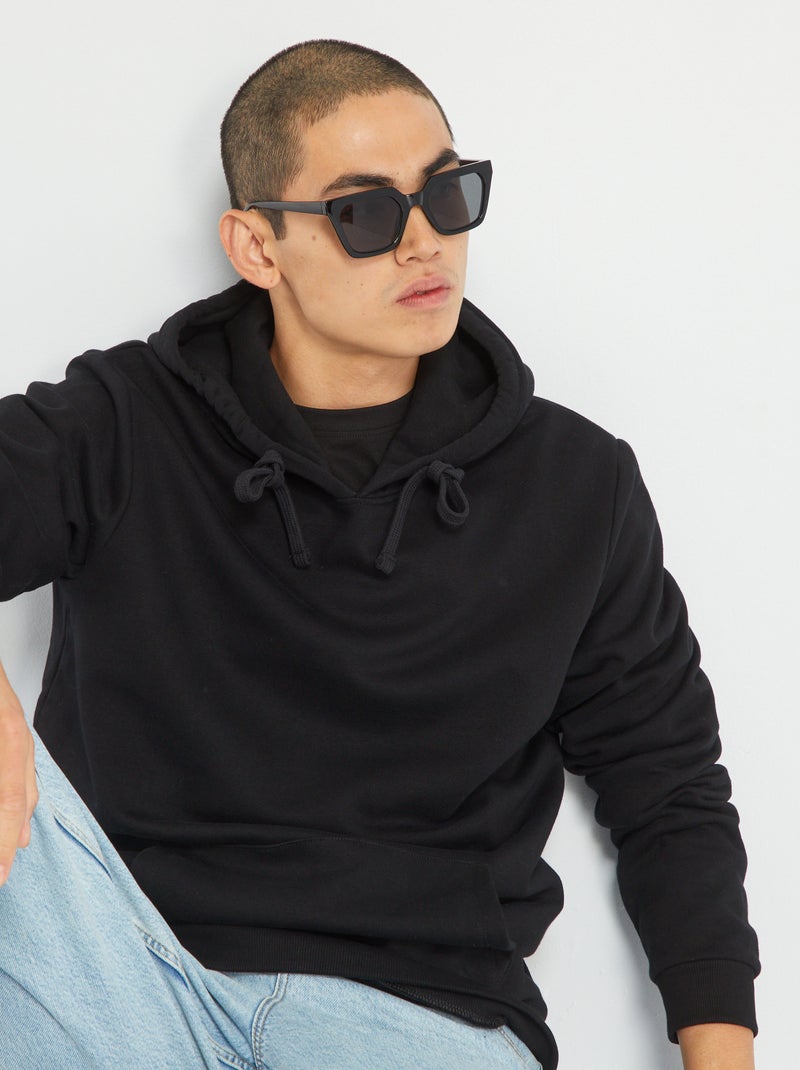 Sweat à capuche avec poche kangourou noir - Kiabi