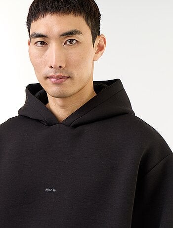 Sweat à capuche avec poche kangourou