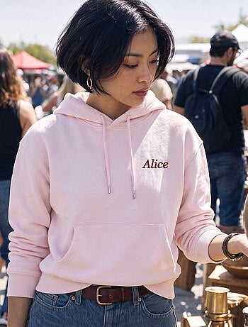 Sweat à capuche uni avec poche kangourou