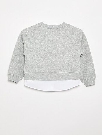 Sweat avec bas de chemise intégré et broderie poitrine