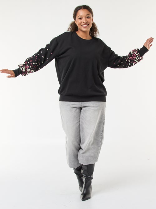 Sweat avec imprimé 'Only Carmakoma' - Kiabi