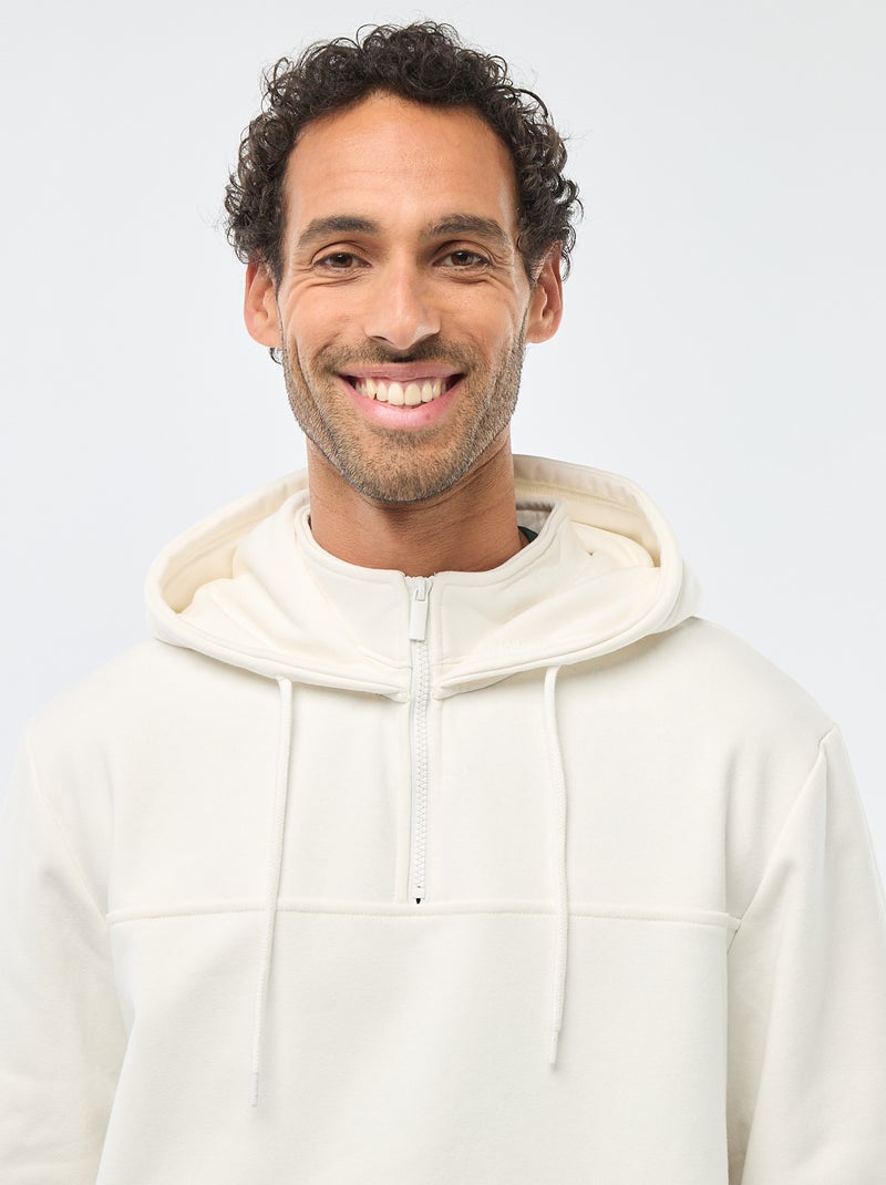 Sweat en molleton à capuche avec ouverture zippée au col Blanc - Kiabi
