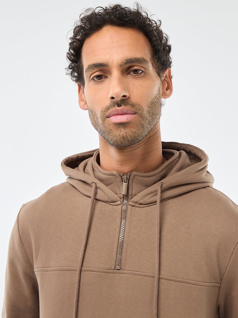 Sweat en molleton à capuche avec ouverture zippée au col Marron - Kiabi
