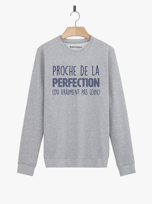 Sweat Homme - PROCHE DE LA PERFECTION - Kiabi Sweat Homme - PROCHE DE LA PERFECTION - Kiabi