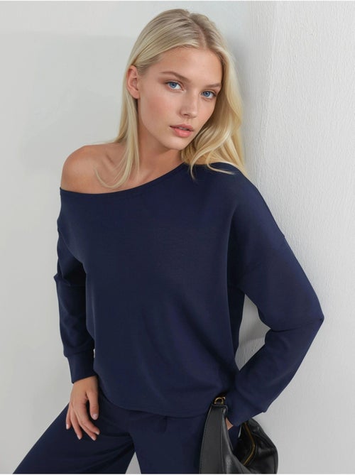 Sweat-shirt à col asymétrique et coupe décontractée busem - Kiabi Sweat-shirt à col asymétrique et coupe décontractée busem - Kiabi