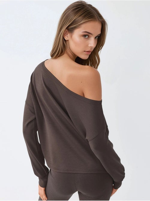 Sweat-shirt à col asymétrique et coupe décontractée busem - Kiabi Sweat-shirt à col asymétrique et coupe décontractée busem - Kiabi