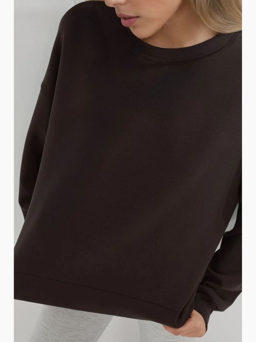 Sweat-shirt à col rond coupe décontractée busem - Kiabi Sweat-shirt à col rond coupe décontractée busem - Kiabi