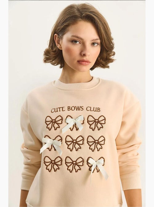 Sweat-shirt à manches longues et col rond imprimé côtelé lucci - Kiabi Sweat-shirt à manches longues et col rond imprimé côtelé lucci - Kiabi