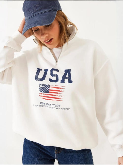 Sweat-shirt col montant demi-zippé à imprimé usa lucci - Kiabi Sweat-shirt col montant demi-zippé à imprimé usa lucci - Kiabi