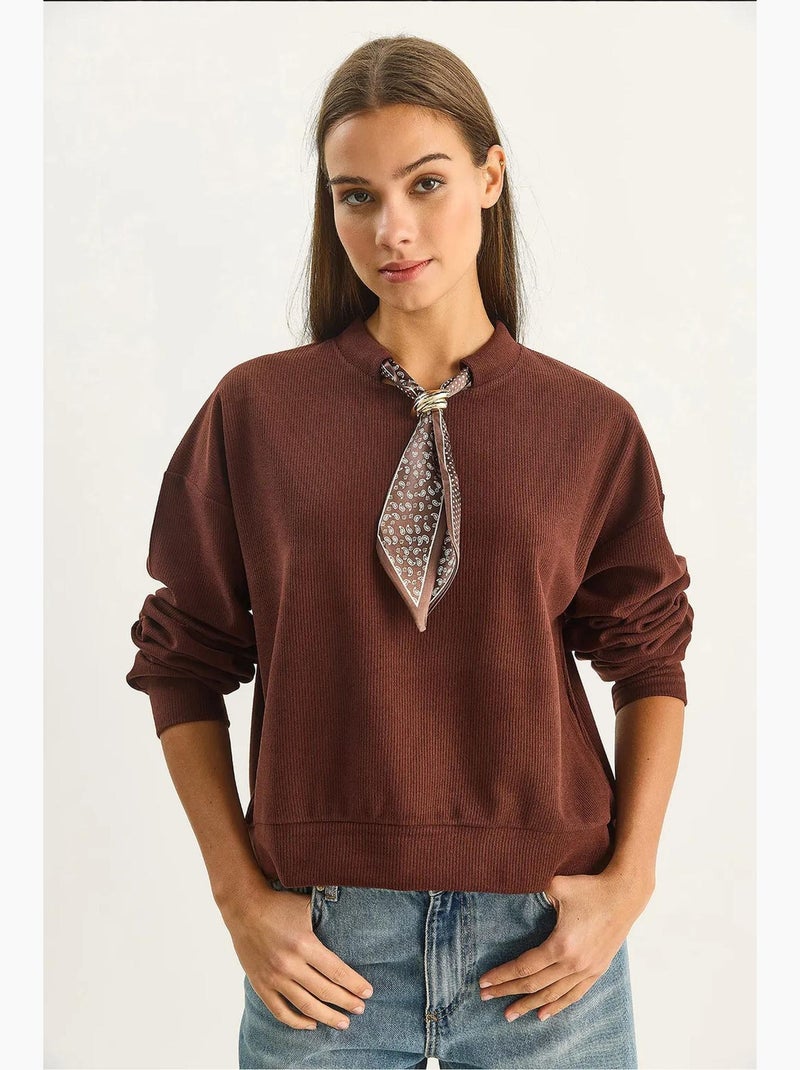Sweat-shirt côtelé à col rond avec détail d'écharpe lucci Marron foncé - Kiabi