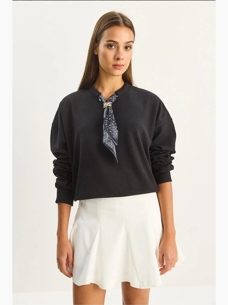 Sweat-shirt côtelé à col rond avec détail d'écharpe lucci Noir - Kiabi