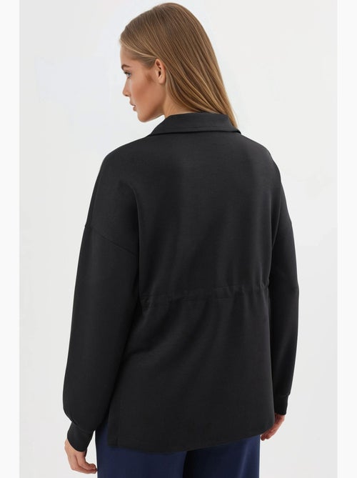 Sweat-shirt coupe décontractée à col zippé busem - Kiabi Sweat-shirt coupe décontractée à col zippé busem - Kiabi