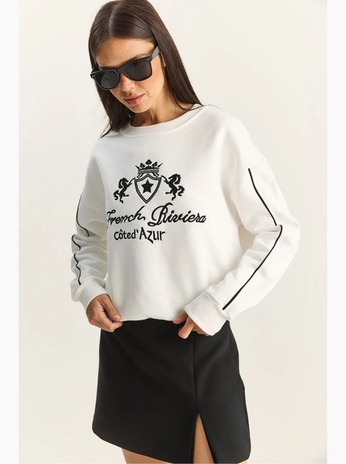 Sweat-shirt en maille à col rond élastique lucci - Kiabi Sweat-shirt en maille à col rond élastique lucci - Kiabi