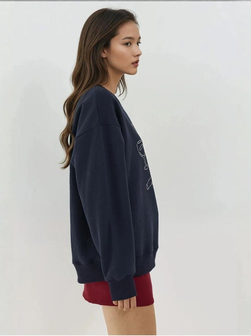 Sweat-shirt imprimé à col rond hiccup - Kiabi Sweat-shirt imprimé à col rond hiccup - Kiabi