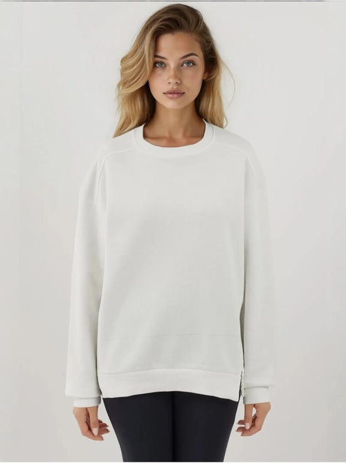 Sweat-shirt tricoté texturé à col ras du cou avec fermeture éclair hiccup - Kiabi Sweat-shirt tricoté texturé à col ras du cou avec fermeture éclair hiccup - Kiabi