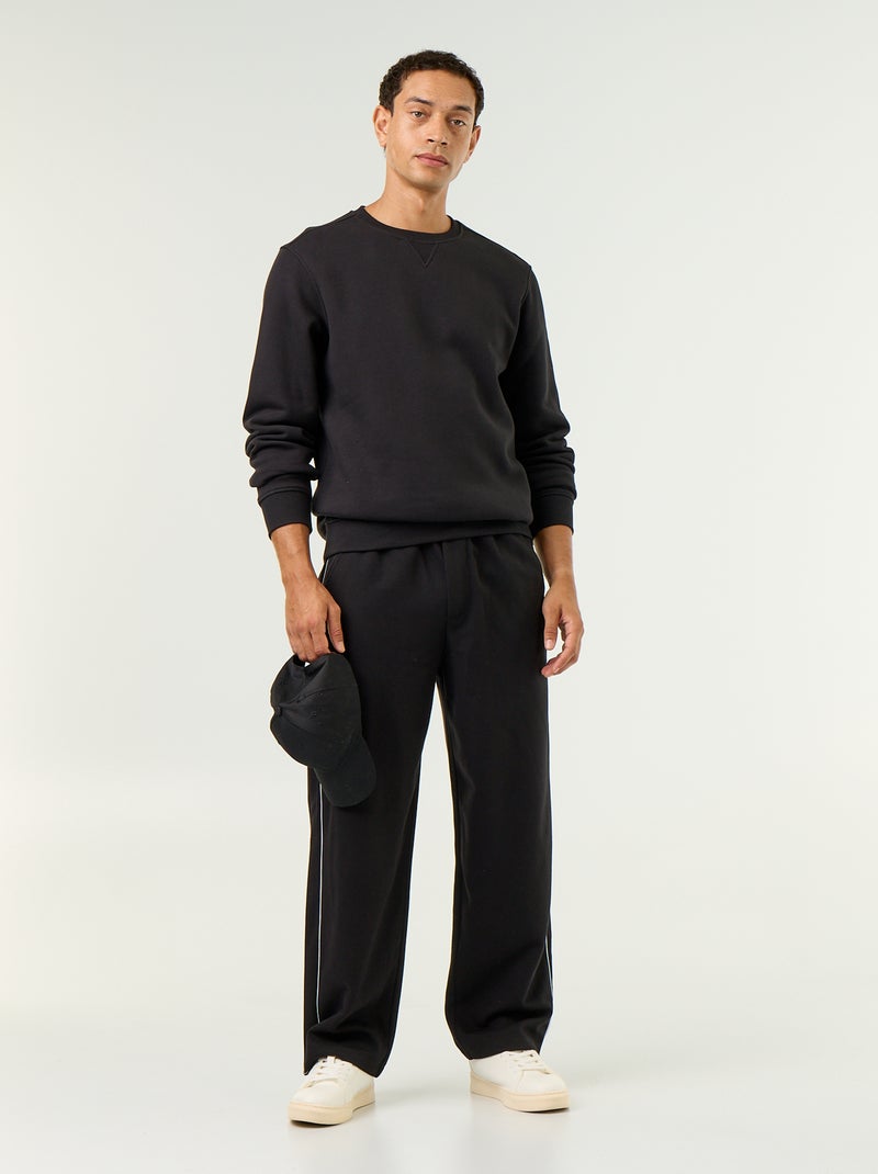 Sweat uni en molleton gratté Noir - Kiabi