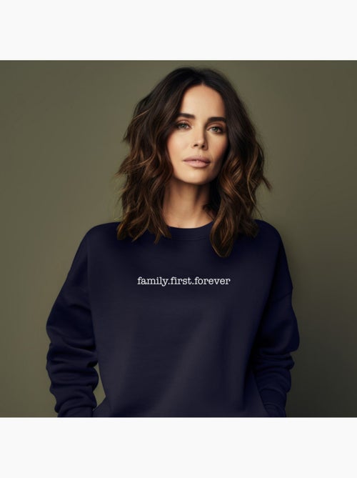 Sweater Dames - FAMILY FIRST FOREVER - Kiabi Sweater Dames - FAMILY FIRST FOREVER - Kiabi