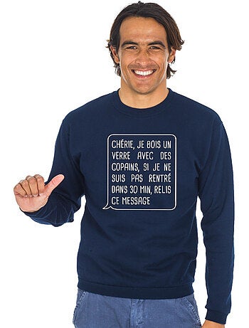 Sweater Man - CHÉRIE, JE BOIS UN VERRE AVEC DES COPAINS