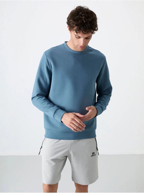 Sweatshirt homme uni à col rond tommy - Kiabi Sweatshirt homme uni à col rond tommy - Kiabi