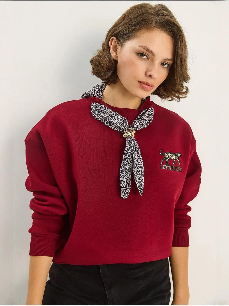 Sweatshirt met ronde hals met accessoire met print lucci Bordeauxrood - Kiabi