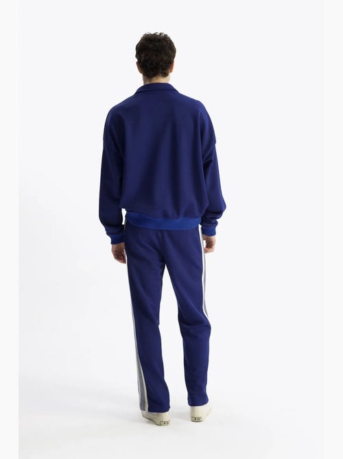 Sweatshirt met trekkoordhalslijn en print giesto - Kiabi Sweatshirt met trekkoordhalslijn en print giesto - Kiabi