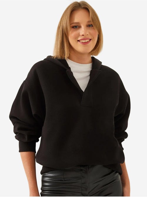 Sweatshirt met v-hals en capuchon lucci - Kiabi Sweatshirt met v-hals en capuchon lucci - Kiabi