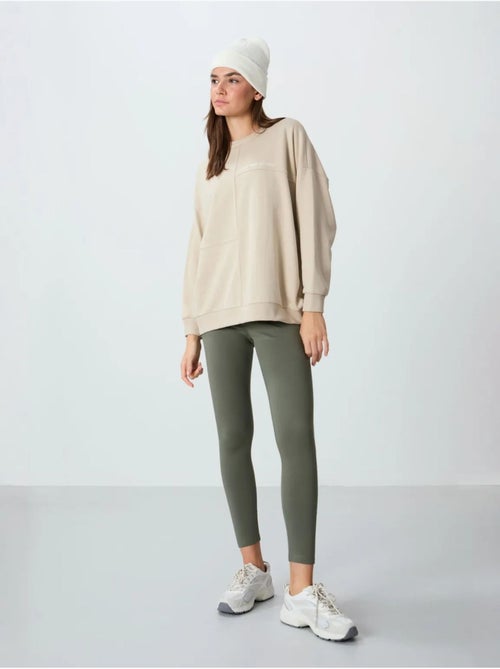 Sweatshirt oversize à col rond tommy - Kiabi Sweatshirt oversize à col rond tommy - Kiabi