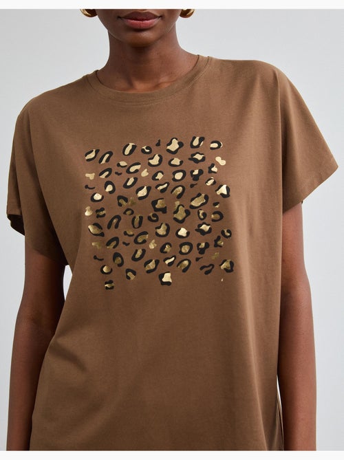 T-shirt à imprimé feuillet d’aluminium, mo fashion - Kiabi T-shirt à imprimé feuillet d’aluminium, mo fashion - Kiabi