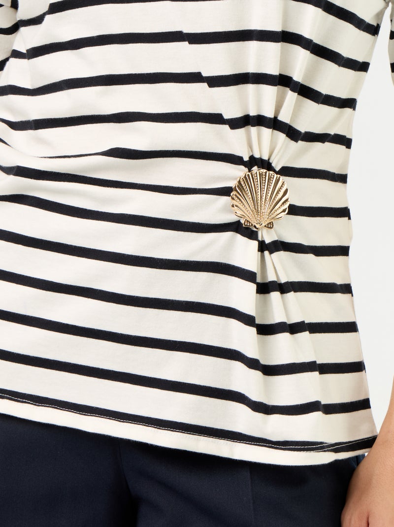 T-shirt à manches courtes avec bijou coquillage Blanc - Kiabi