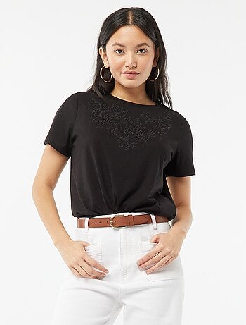 T-shirt à manches courtes avec broderies fantaisies