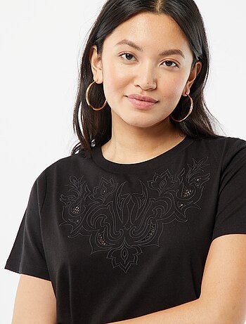 T-shirt à manches courtes avec broderies fantaisies