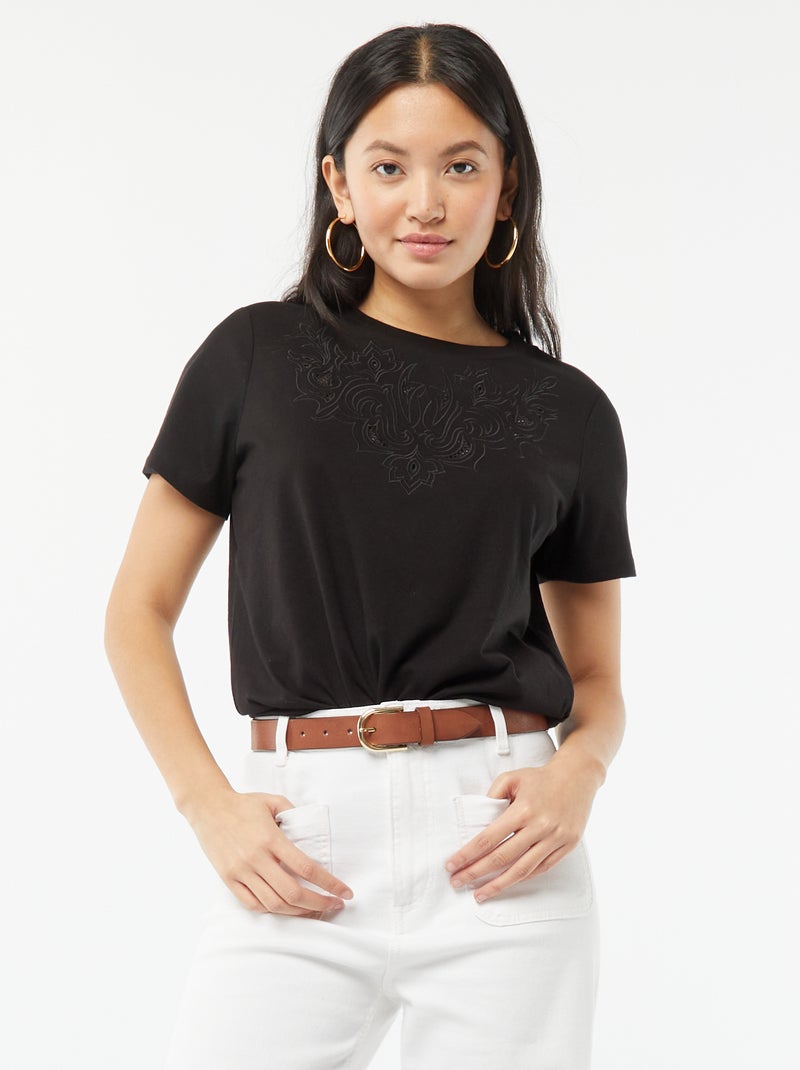 T-shirt à manches courtes avec broderies fantaisies Noir - Kiabi