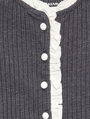 T-shirt à manches longues avec volants et boutons contrastés