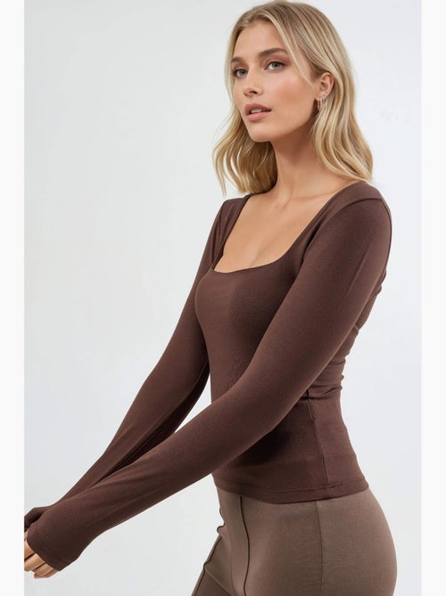 T-shirt aansluitend vierkante hals lange mouw busem - Kiabi T-shirt aansluitend vierkante hals lange mouw busem - Kiabi