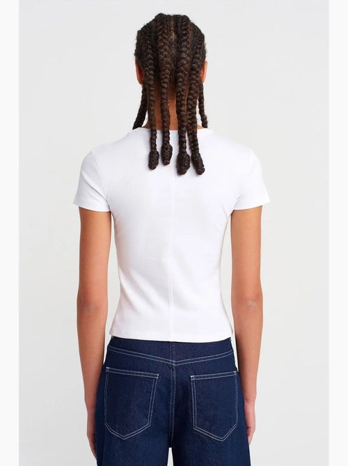 T-shirt ajusté en coton à col v dilvin - Kiabi