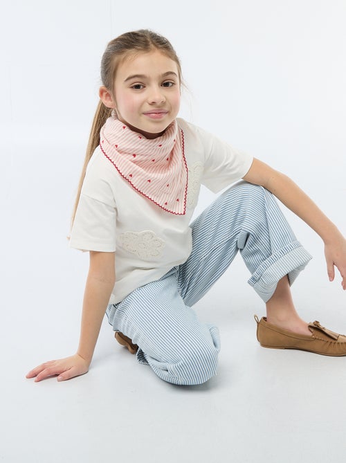 T-shirt avec fleurs en macramé - Kiabi