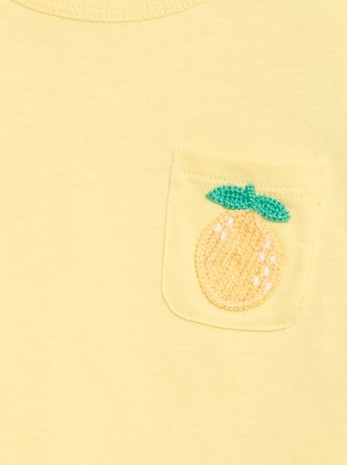 T-shirt avec poche fantaisie et broderie - Kiabi