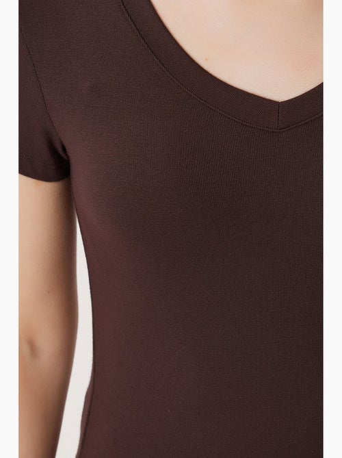 T-shirt basique à col en v et coupe ajustée istanbul - Kiabi