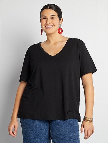 T-shirt basique uni col V