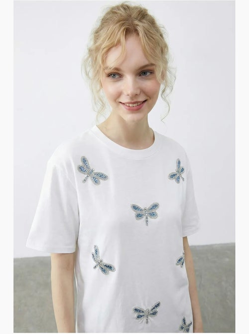 T-shirt brodé à col rond et coupe décontractée lucci - Kiabi