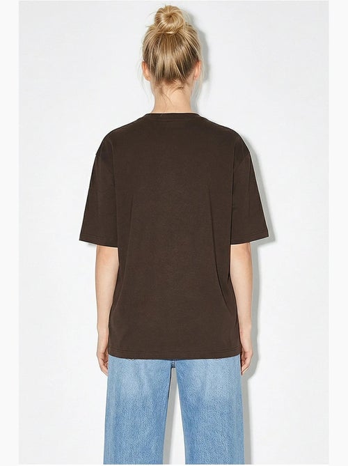 T-shirt brodé à col rond et coupe décontractée lucci - Kiabi