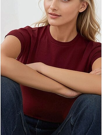 T-shirt col rond en coton doux au toucher et coupe ajustée hiccup