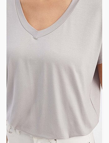T-shirt col v à manches courtes, coupe décontractée hiccup
