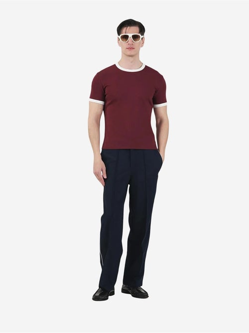 T-shirt coupe ajustée, col rond et bordure contrastée giesto - Kiabi T-shirt coupe ajustée, col rond et bordure contrastée giesto - Kiabi