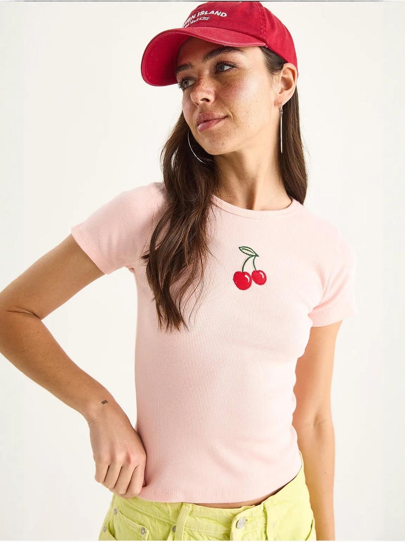 T-shirt court basique côtelé brodé cerises lucci Rose clair - Kiabi