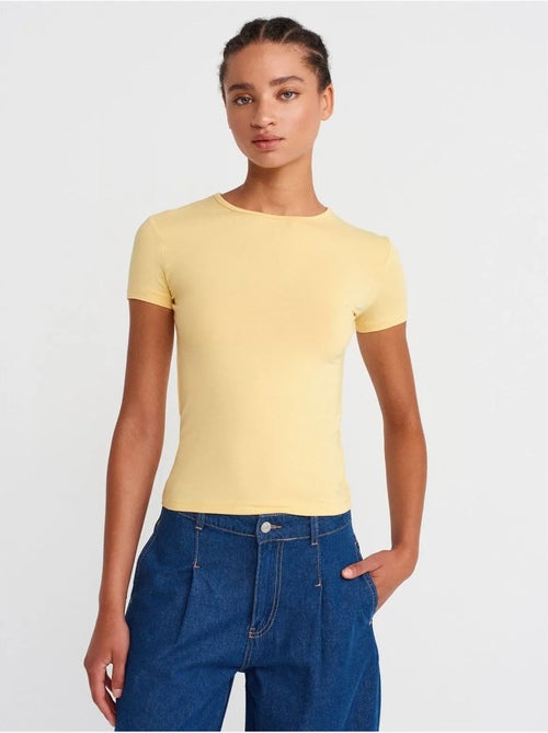 T-shirt court femme, coupe ajustée, col rond dilvin - Kiabi