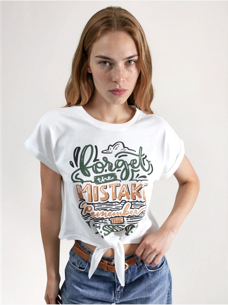 T-shirt court imprimé avec détail de bordure hiccup Blanc - Kiabi